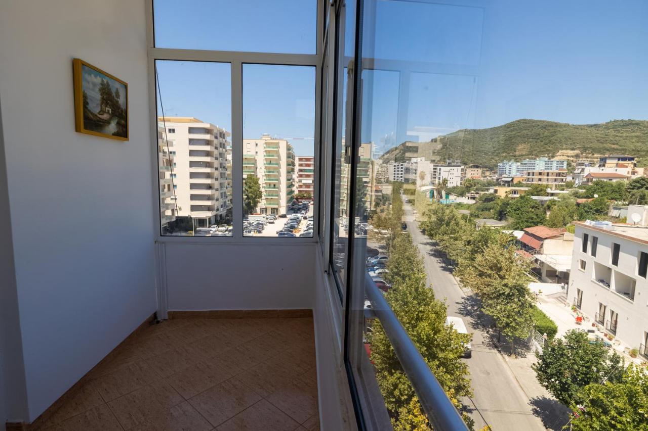 Victoria Lungomare Apartment Vlore Exterior photo