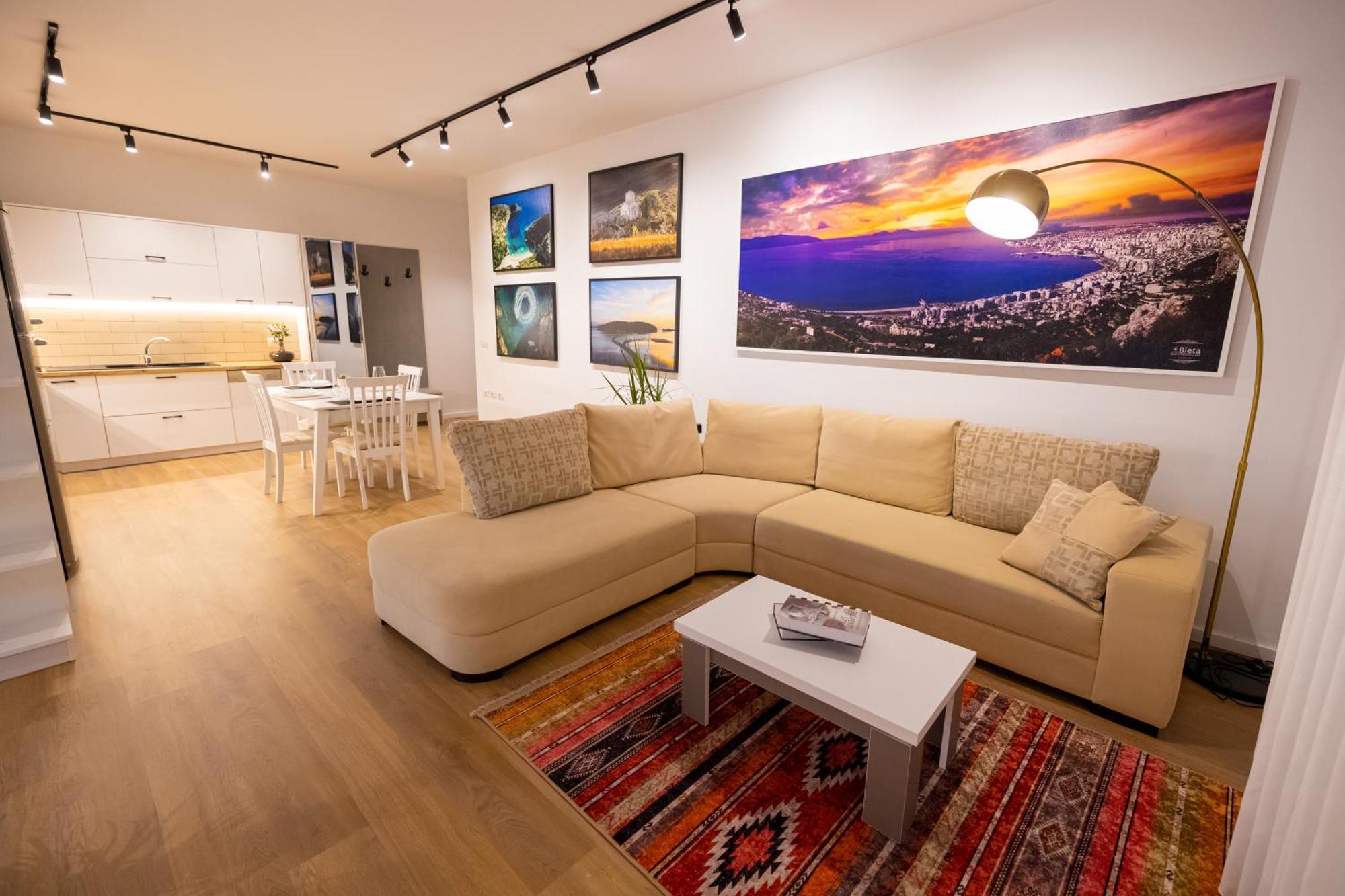 Victoria Lungomare Apartment Vlore Exterior photo